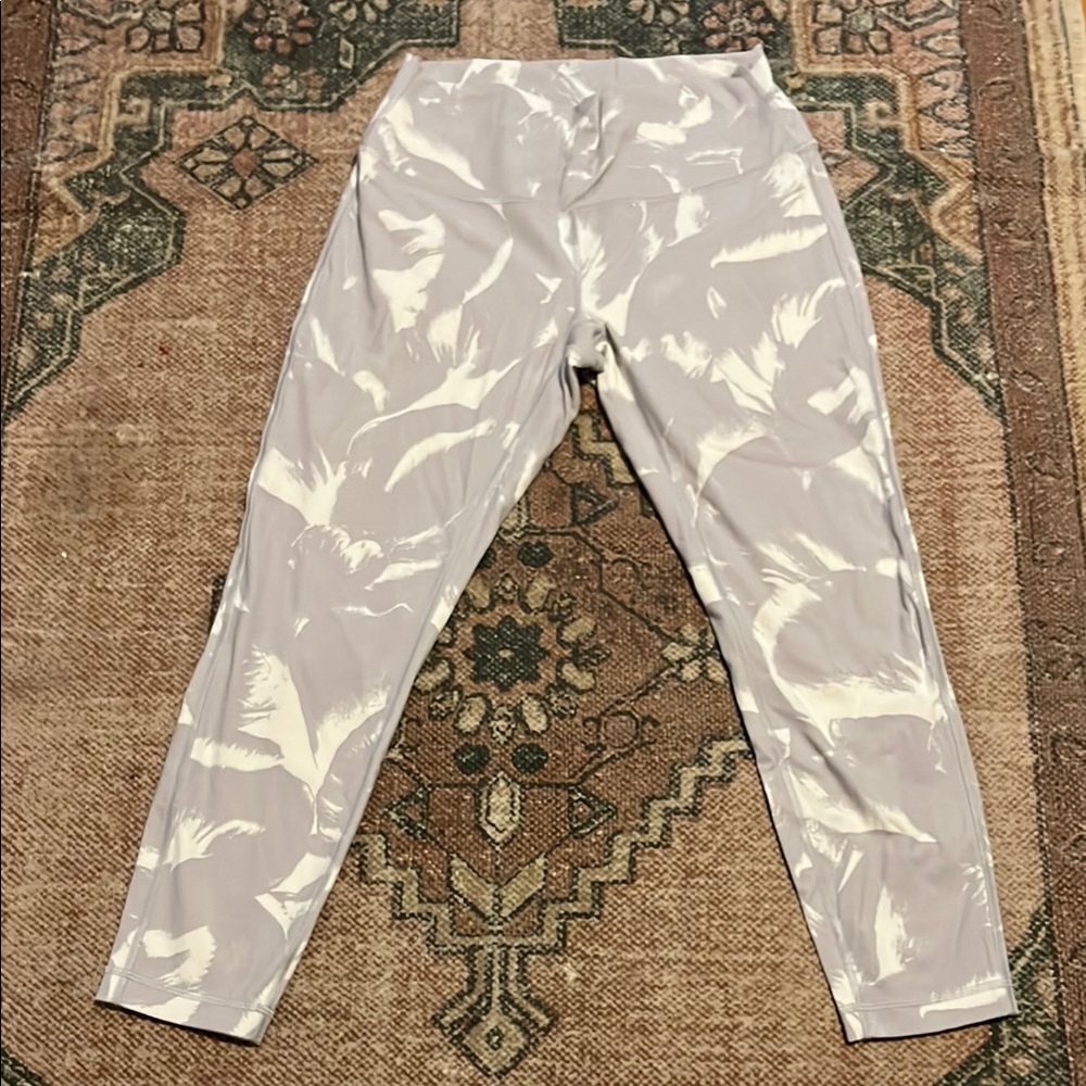 Lululemon Gray Patterned Leggings